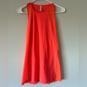 Athleta Ultimate Hybrid Tank Size Medium